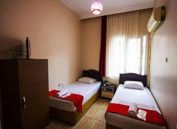 Cicek Palas Otel Izmir Exterior foto